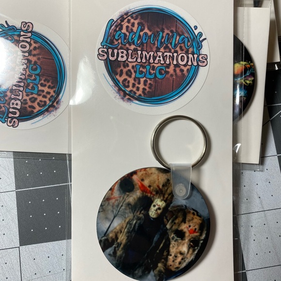 Friday 13th Key Chain Jason - Picture 2 of 2